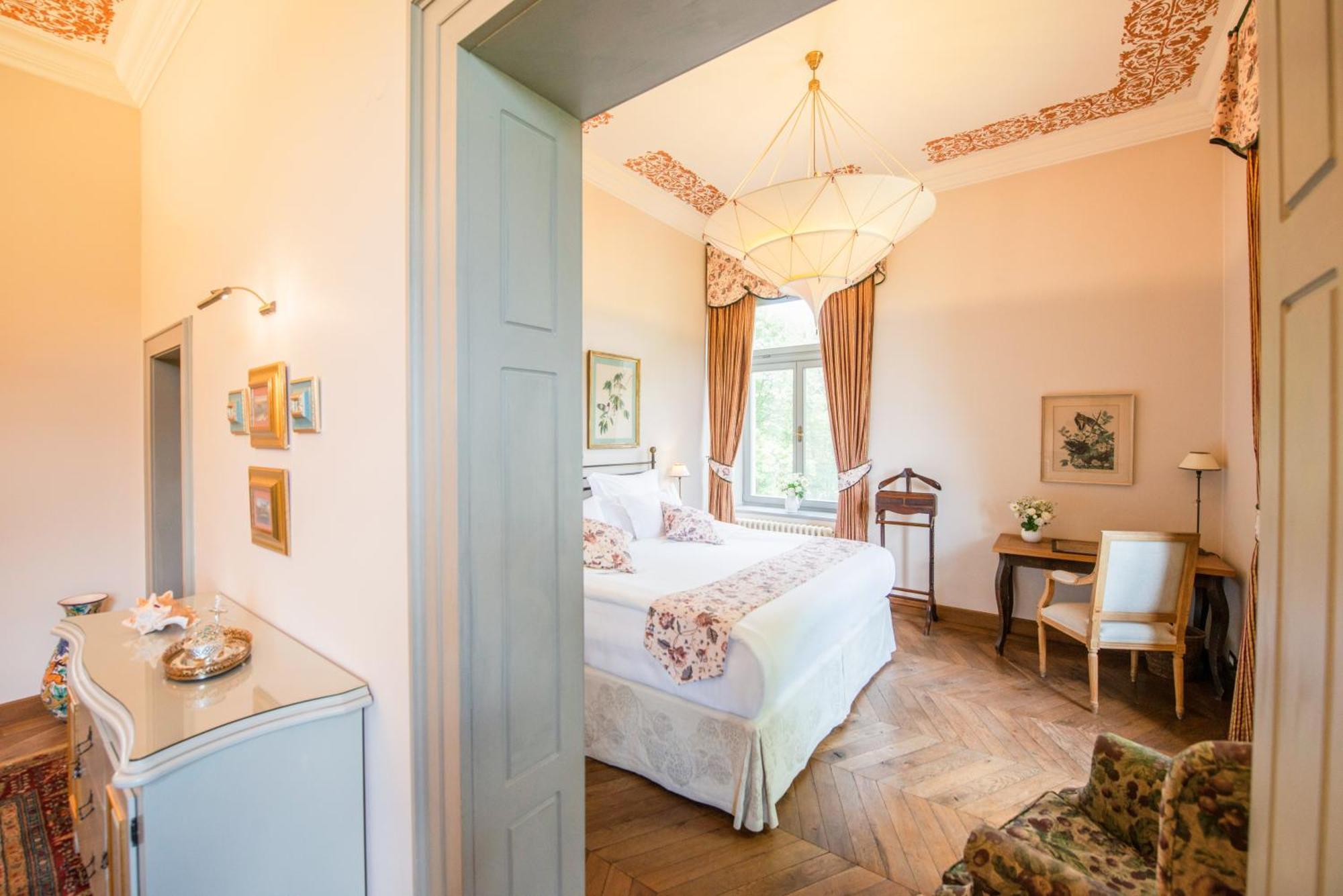 Chateau Mcely Екстериор снимка